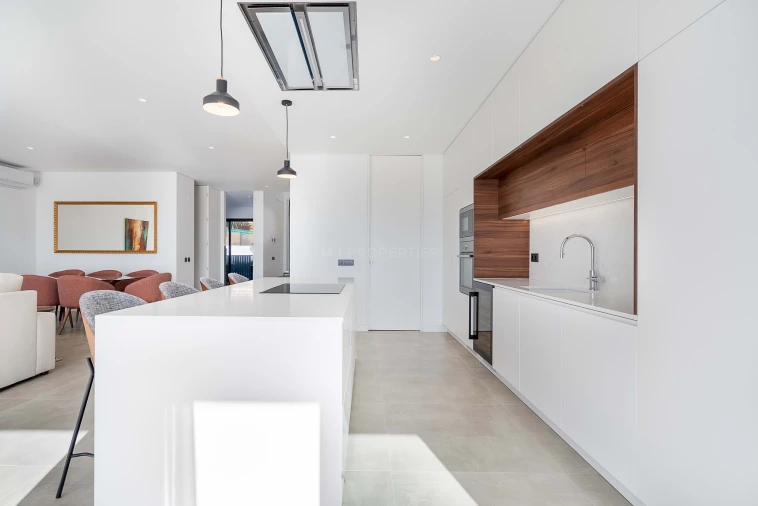 Apartamento T4 para Venda em Boliqueime Foto 19