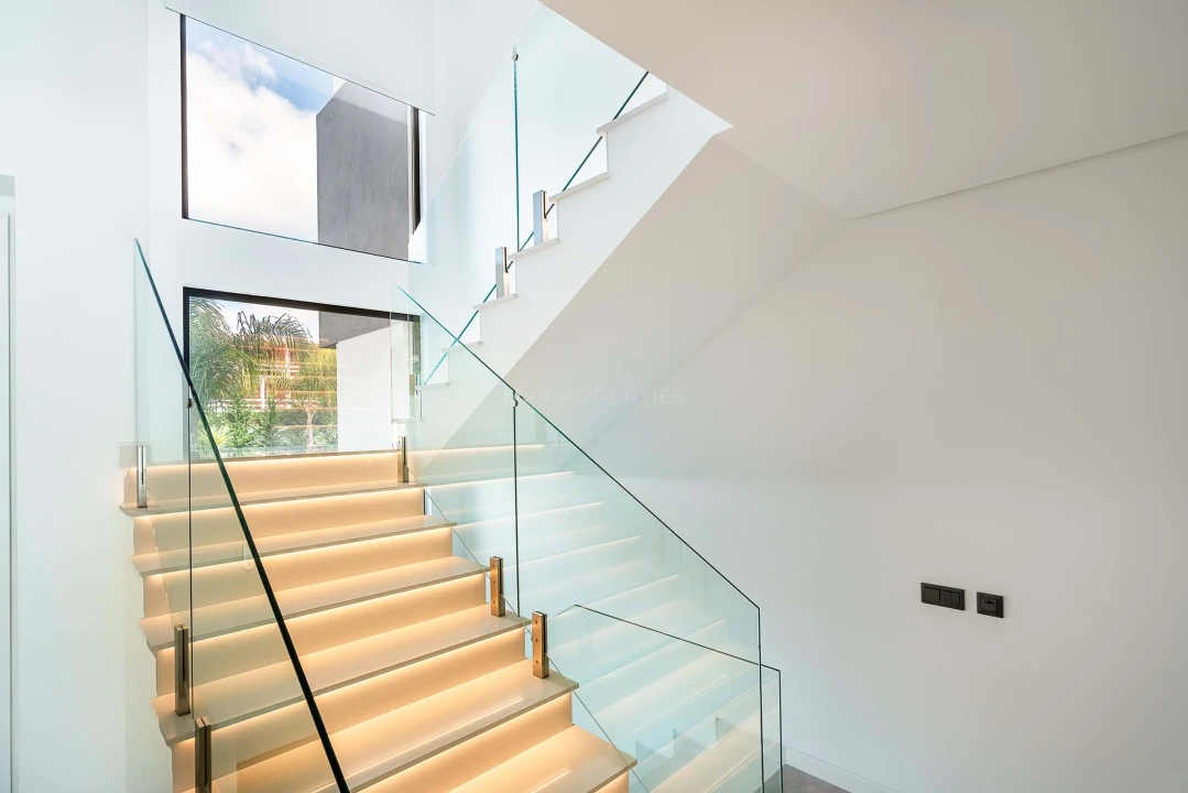 Apartamento T4 para Venda em Boliqueime Foto 28