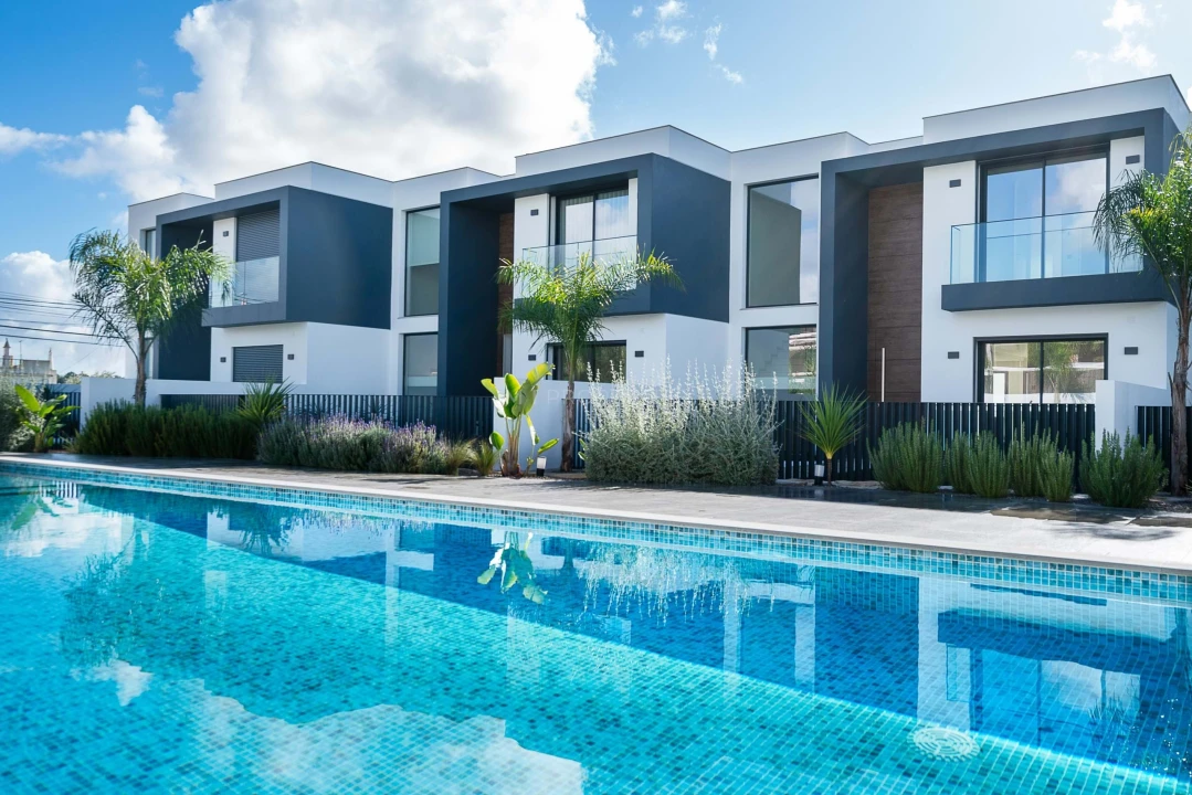 Apartamento T4 para Venda em Boliqueime Foto 1