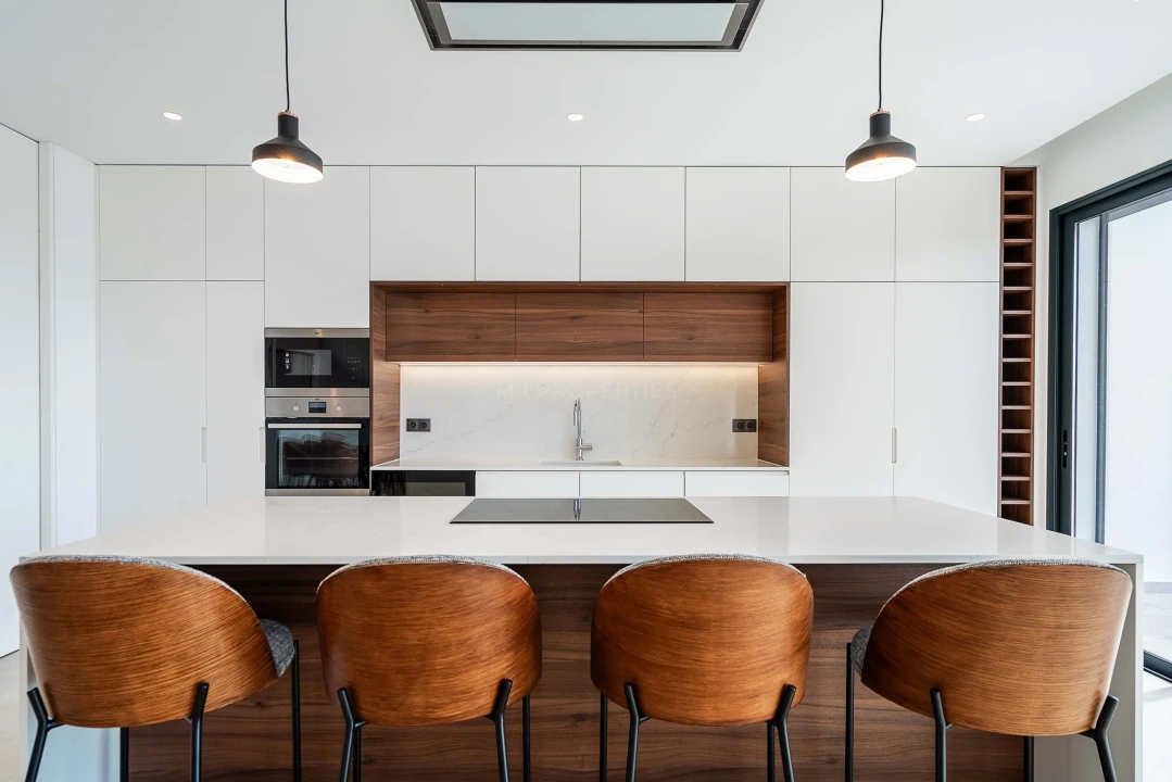 Apartamento T4 para Venda em Boliqueime Foto 14