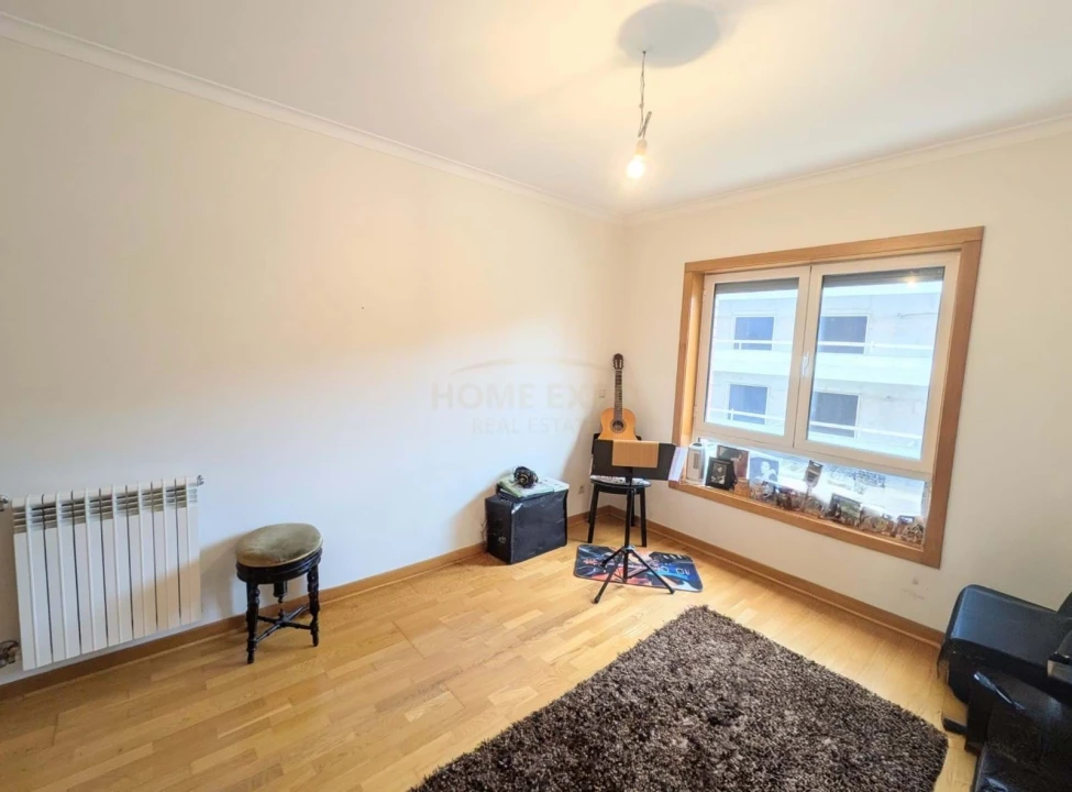 Apartamento T3 para Venda em Parque das Nações Foto 26