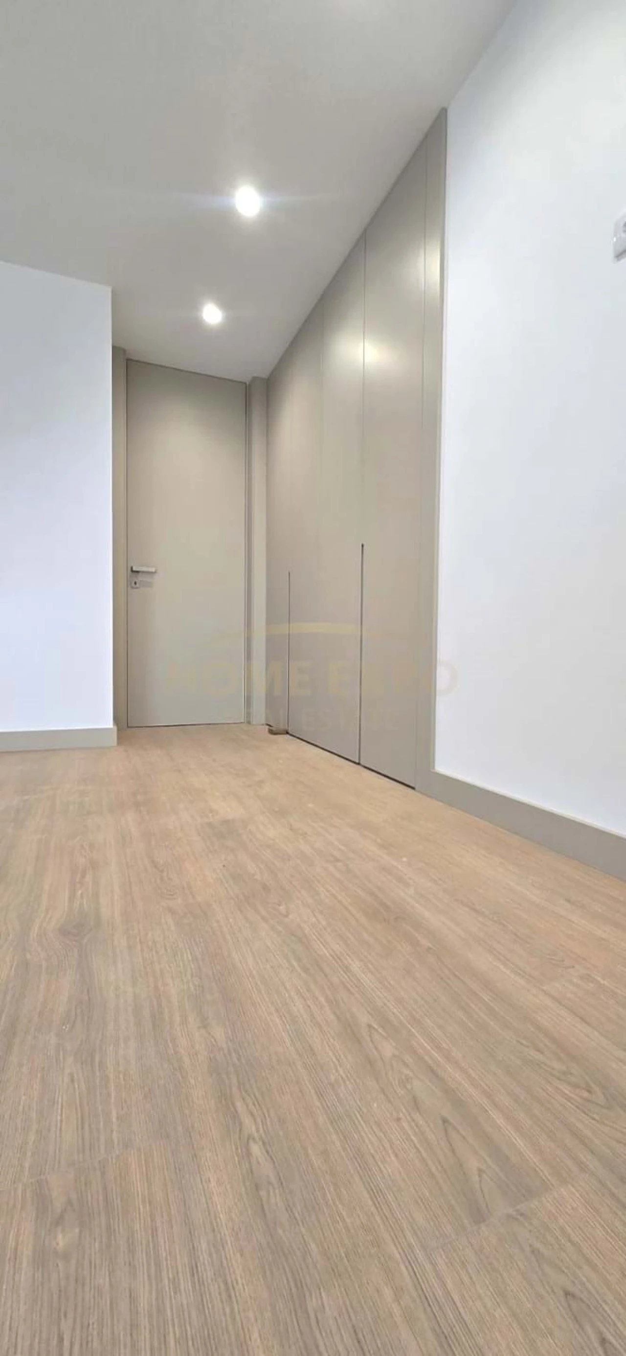 Apartamento T3 para Venda em Póvoa de Santo Adrião e Olival Basto Foto 7