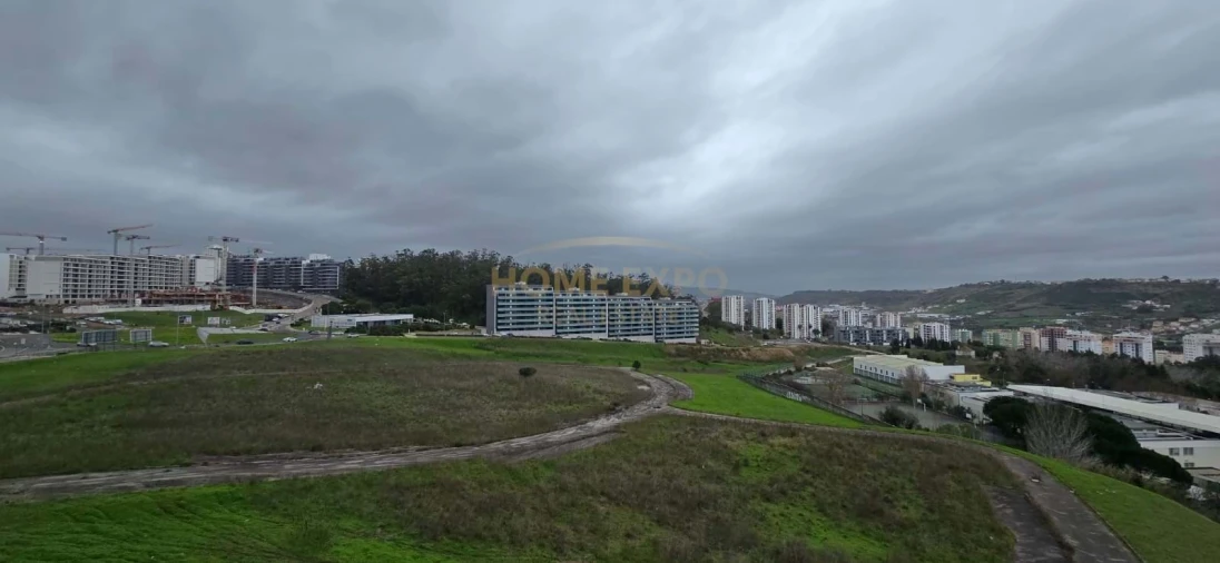 Apartamento T3 para Venda em Póvoa de Santo Adrião e Olival Basto Foto 36