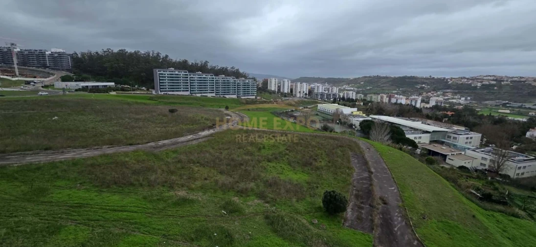 Apartamento T3 para Venda em Póvoa de Santo Adrião e Olival Basto Foto 33