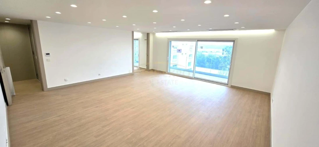 Apartamento T3 para Venda em Póvoa de Santo Adrião e Olival Basto