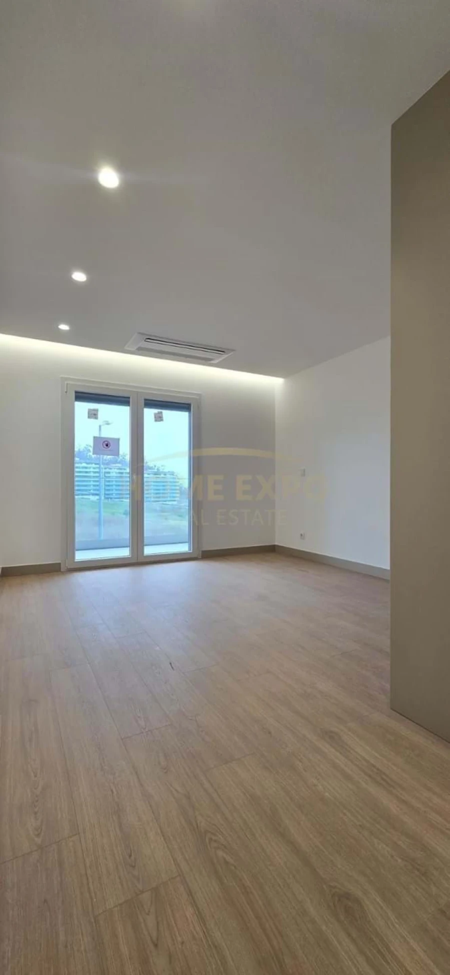 Apartamento T3 para Venda em Póvoa de Santo Adrião e Olival Basto Foto 11