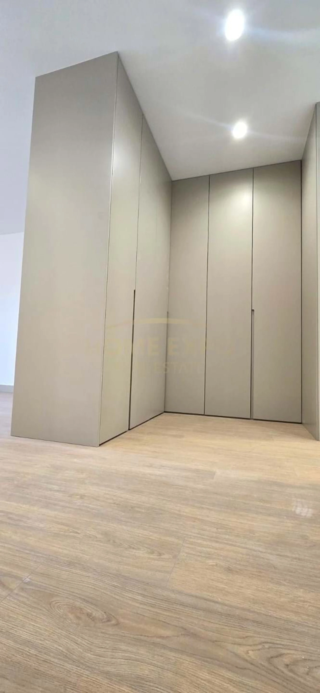 Apartamento T3 para Venda em Póvoa de Santo Adrião e Olival Basto Foto 10