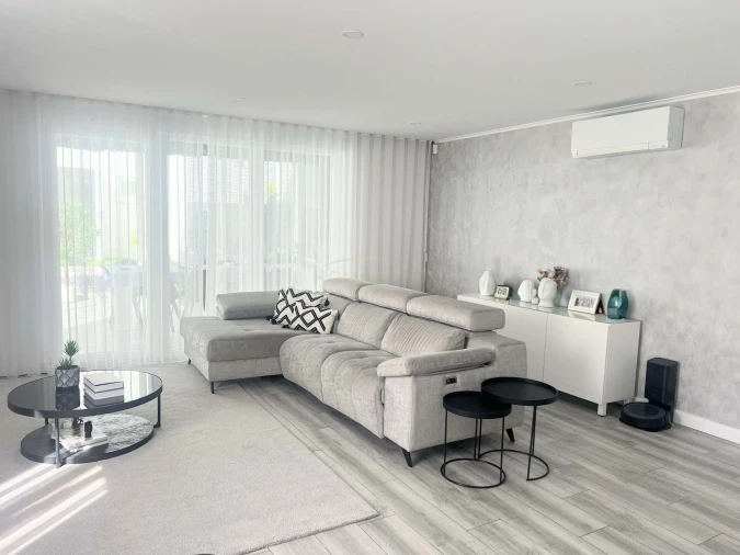 Moradia T3 para Venda em Santa Iria de Azoia, São João da Talha e Bobadela Foto 44