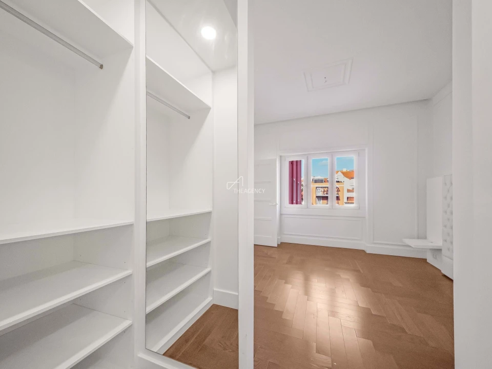 Apartamento T4 para Venda em Arroios Foto 28