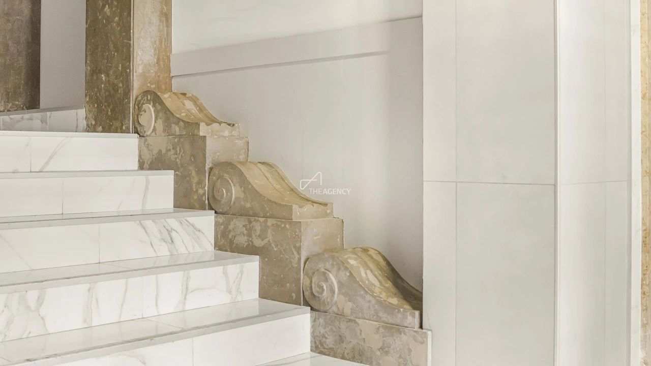 Apartamento T4 para Venda em Arroios Foto 58