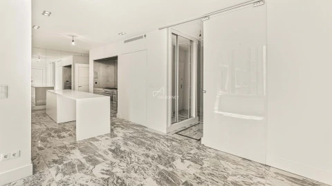 Apartamento T4 para Venda em Arroios