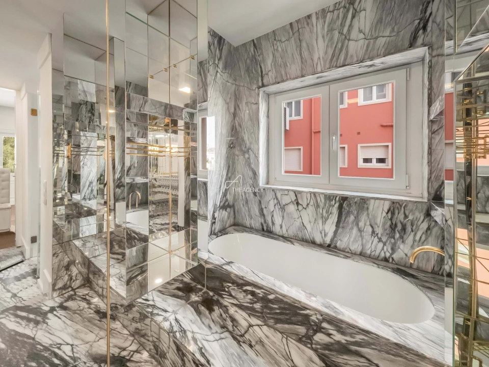 Apartamento T4 para Venda em Arroios Foto 56