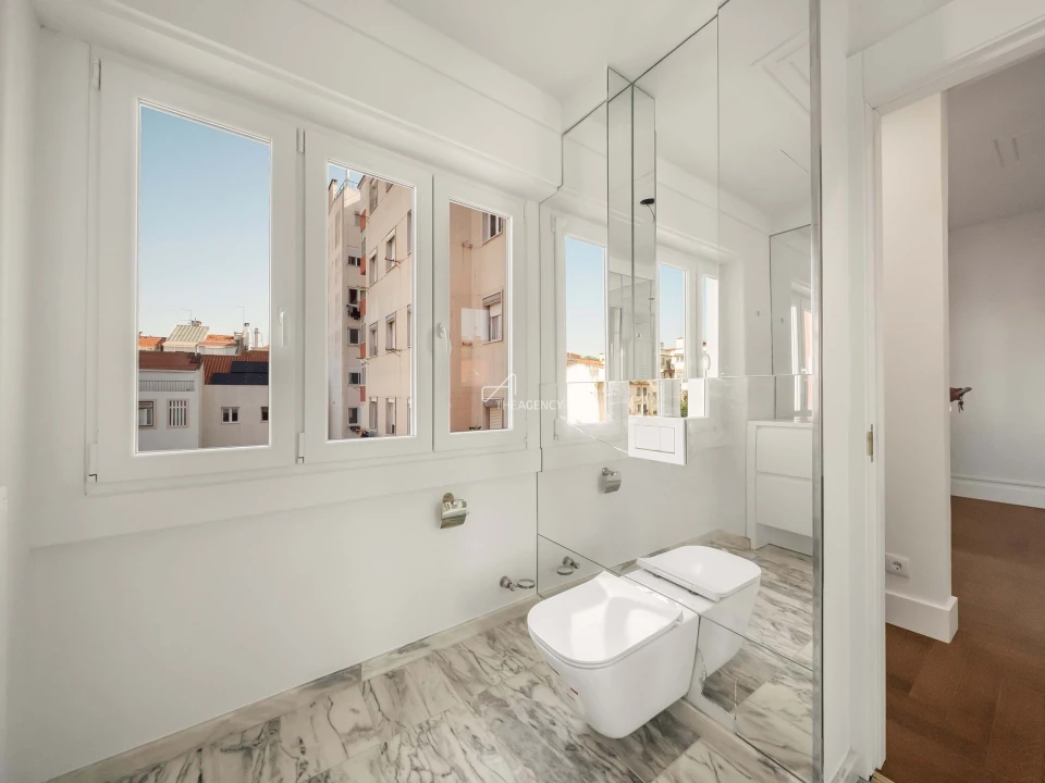 Apartamento T4 para Venda em Arroios Foto 42