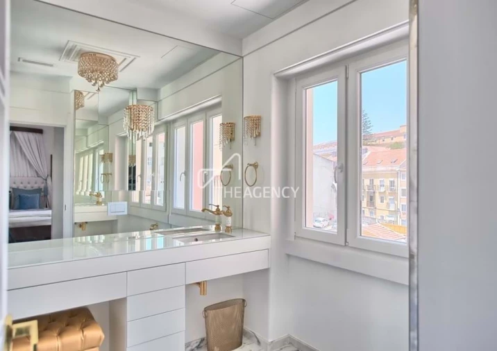 Apartamento T4 para Venda em Arroios Foto 50