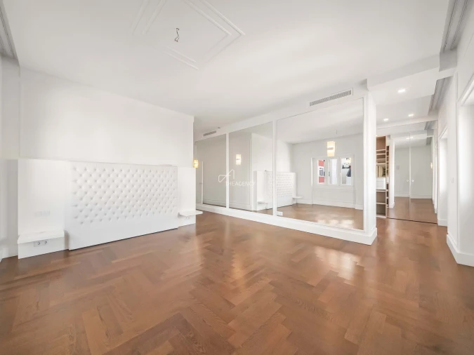 Apartamento T4 para Venda em Arroios Foto 48