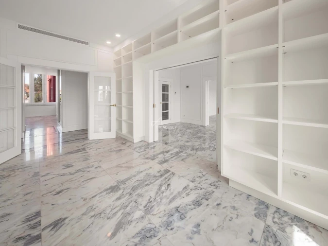 Apartamento T4 para Venda em Arroios Foto 12