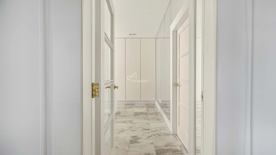 Apartamento T4 para Venda em Arroios Foto 19