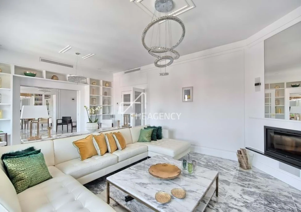 Apartamento T4 para Venda em Arroios Foto 1