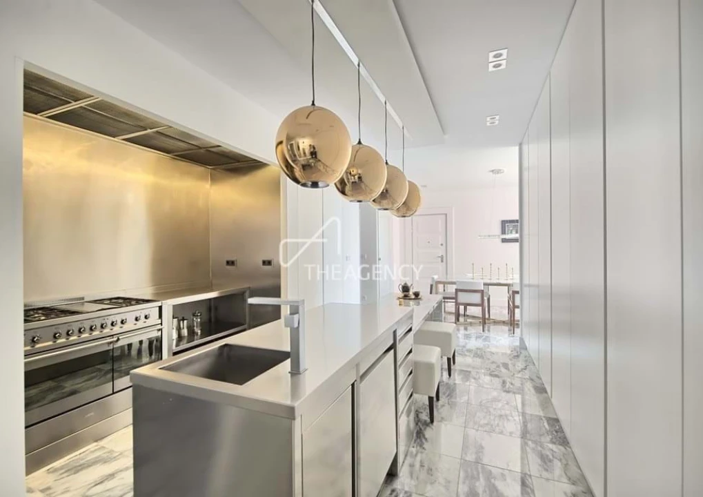 Apartamento T4 para Venda em Arroios Foto 10