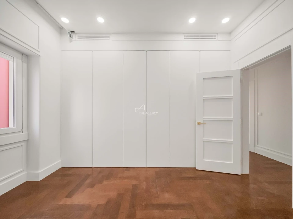 Apartamento T4 para Venda em Arroios Foto 32