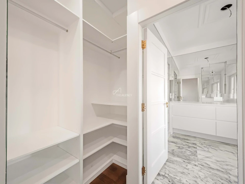 Apartamento T4 para Venda em Arroios Foto 37