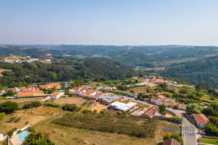 Moradia T3 para Venda em Alfeizerão Foto 17