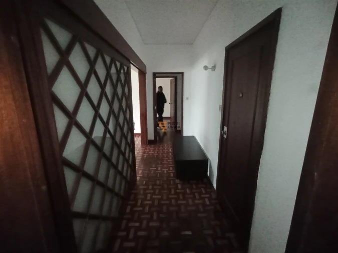 Apartamento T3 para Arrendamento em Ramalde Foto 16