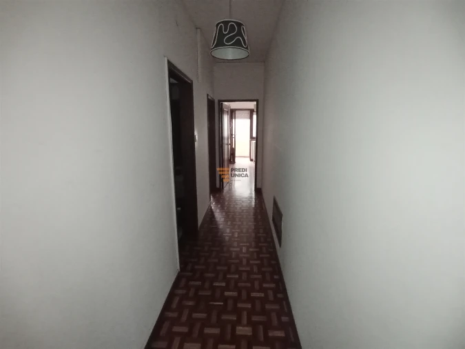 Apartamento T3 para Arrendamento em Ramalde Foto 23