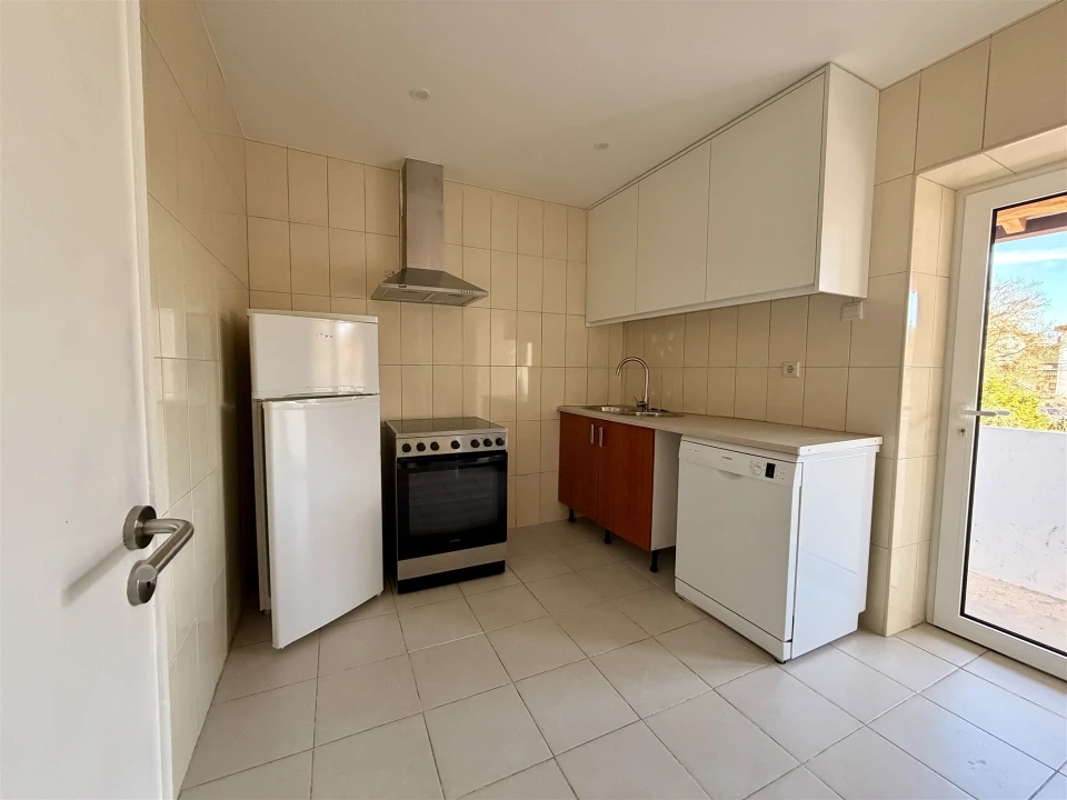 Moradia T2 para Arrendamento em Alcains Foto 10