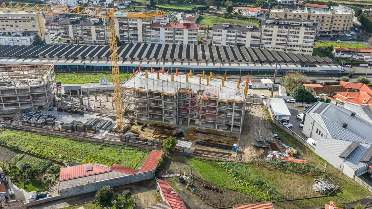 Apartamento T2 para Venda em Caldas de Vizela (São Miguel e São João) Foto 14