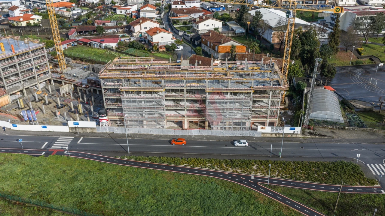 Apartamento T2 para Venda em Caldas de Vizela (São Miguel e São João) Foto 17
