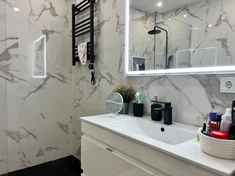 Apartamento T3 para Venda em Aguas Santas Foto 16