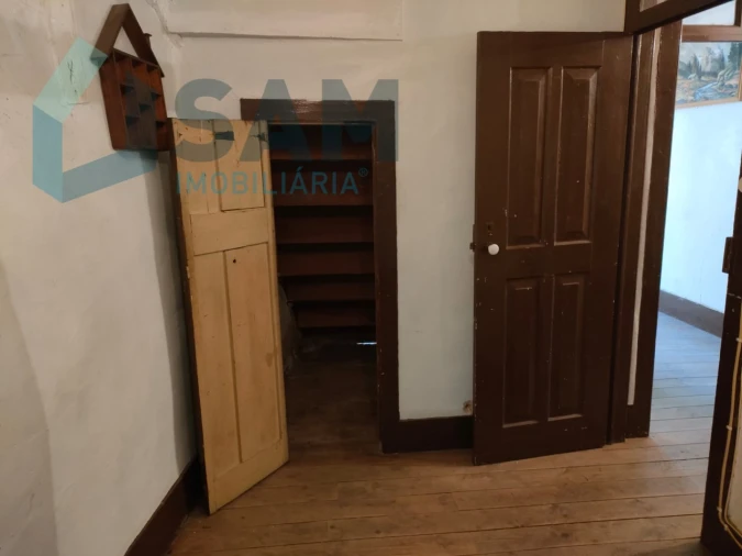 Moradia T4 para Venda em Gouveia (São Pedro e São Julião) Foto 15