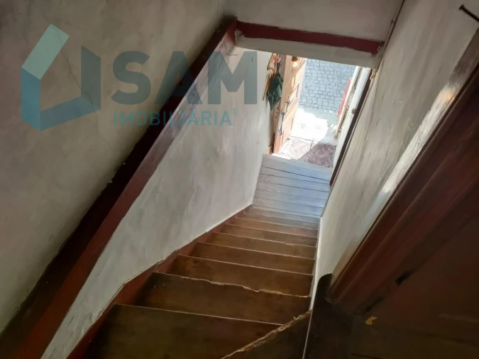 Moradia T4 para Venda em Gouveia (São Pedro e São Julião) Foto 18