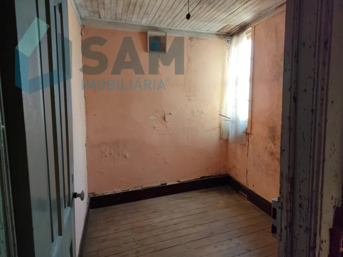 Moradia T4 para Venda em Gouveia (São Pedro e São Julião) Foto 20