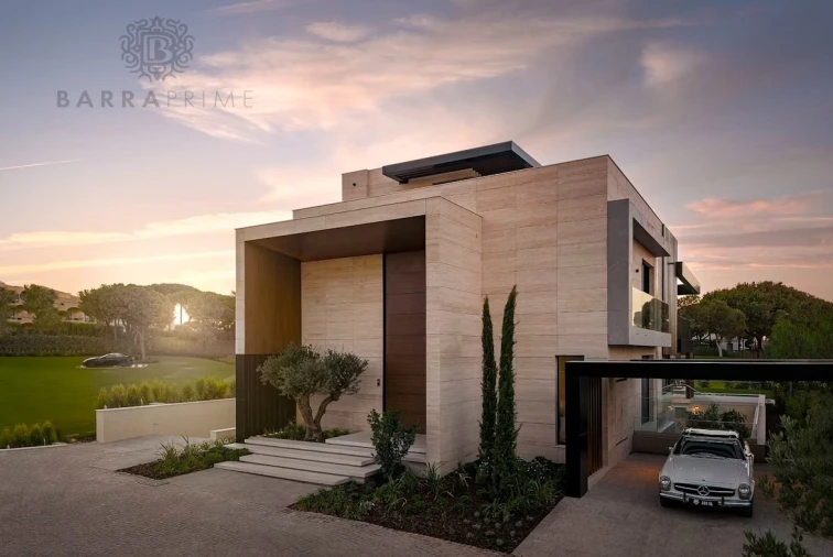 Moradia T5 para Venda em Almancil Foto 1