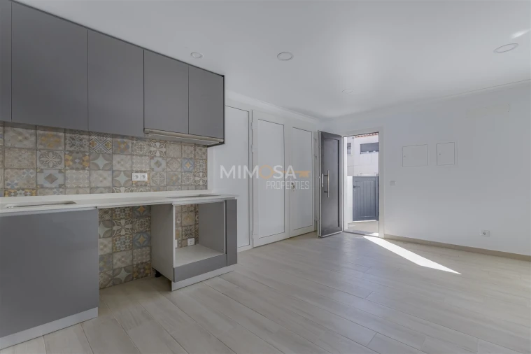 Apartamento T1 para Arrendamento em Aljezur Foto 8