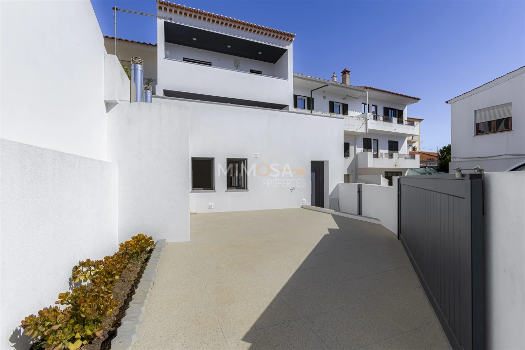 Apartamento T1 para Arrendamento em Aljezur Foto 3