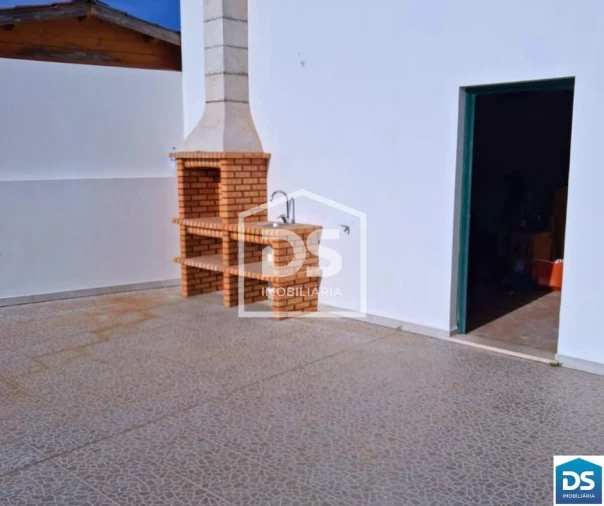 Moradia T3 para Venda em Porto de Mós - São João Baptista e São Pedro Foto 15