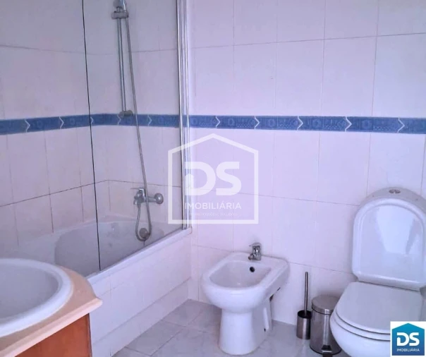 Moradia T3 para Venda em Porto de Mós - São João Baptista e São Pedro Foto 7