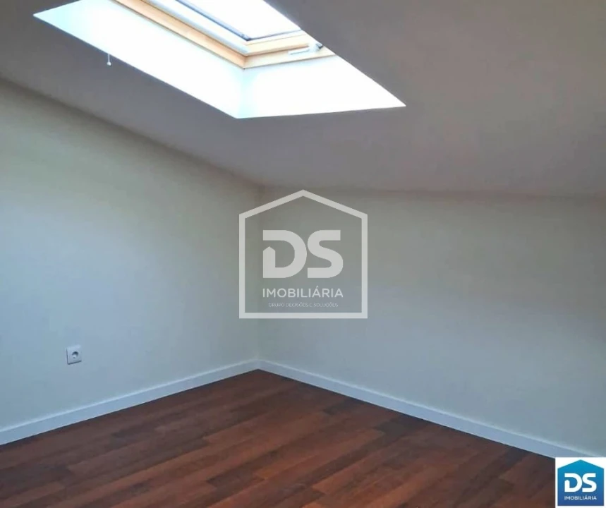 Moradia T3 para Venda em Porto de Mós - São João Baptista e São Pedro Foto 10