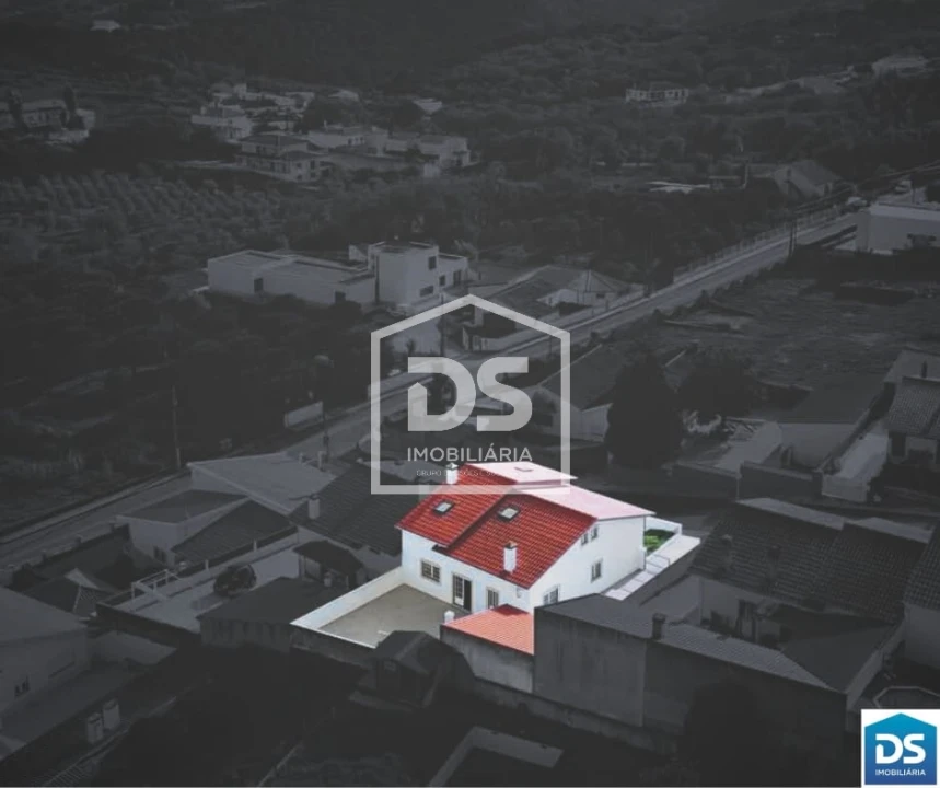 Moradia T3 para Venda em Porto de Mós - São João Baptista e São Pedro Foto 14