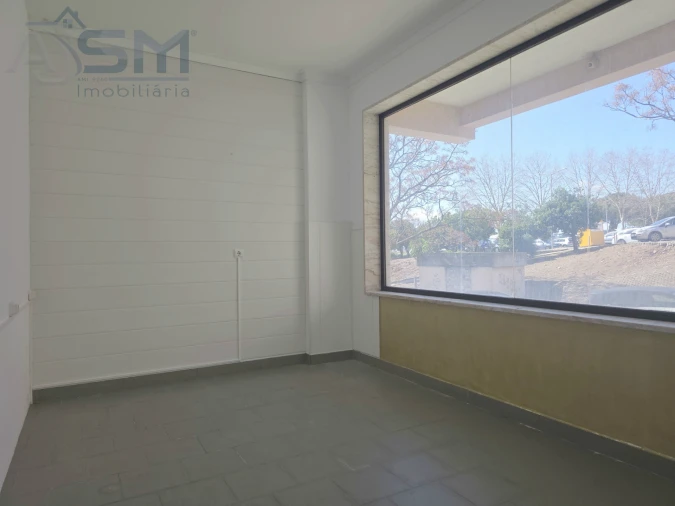 Loja para Venda em Cacém e São Marcos Foto 6