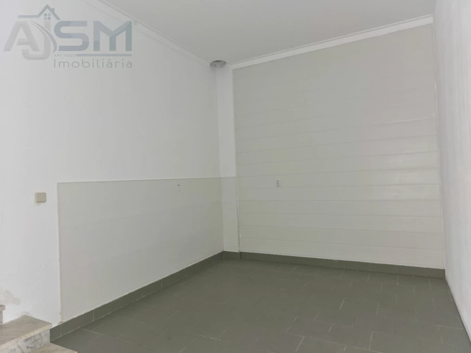 Loja para Venda em Cacém e São Marcos Foto 10