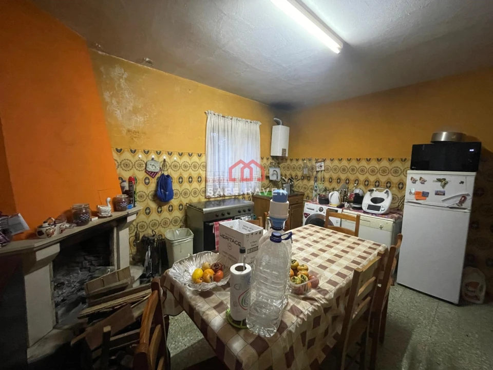 Moradia T3 para Venda em Canas de Senhorim Foto 8