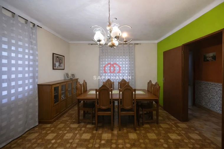 Moradia T3 para Venda em Canas de Senhorim Foto 5