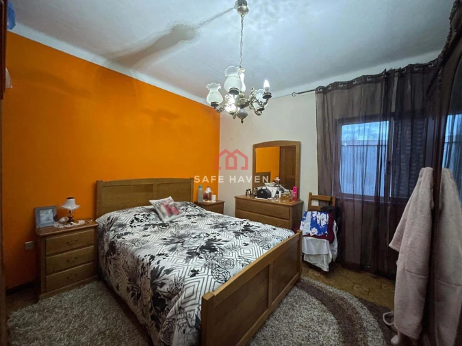 Moradia T3 para Venda em Canas de Senhorim Foto 9