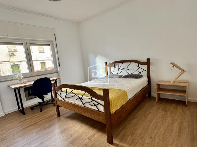 Apartamento T4 para Venda em Covilhã e Canhoso Foto 3