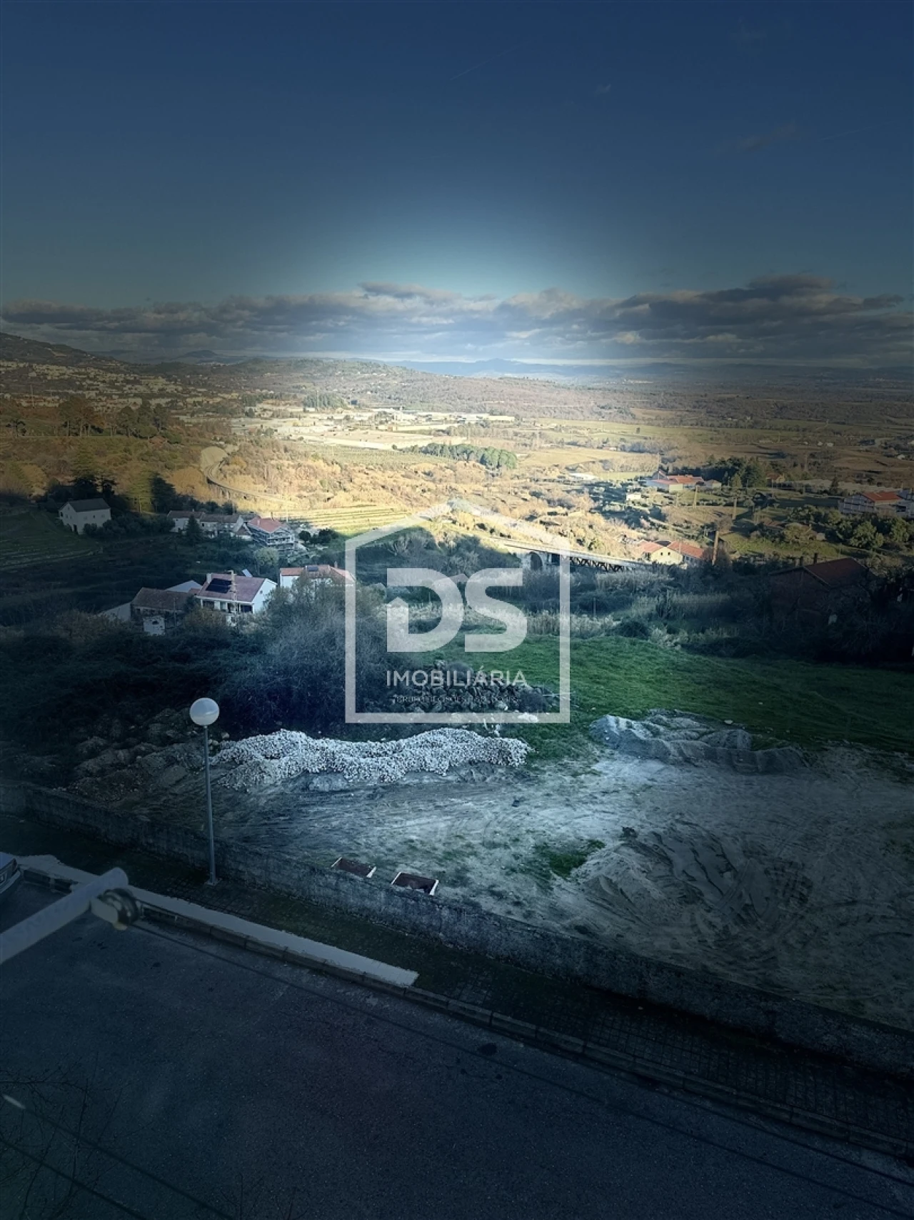 Apartamento T4 para Venda em Covilhã e Canhoso Foto 27