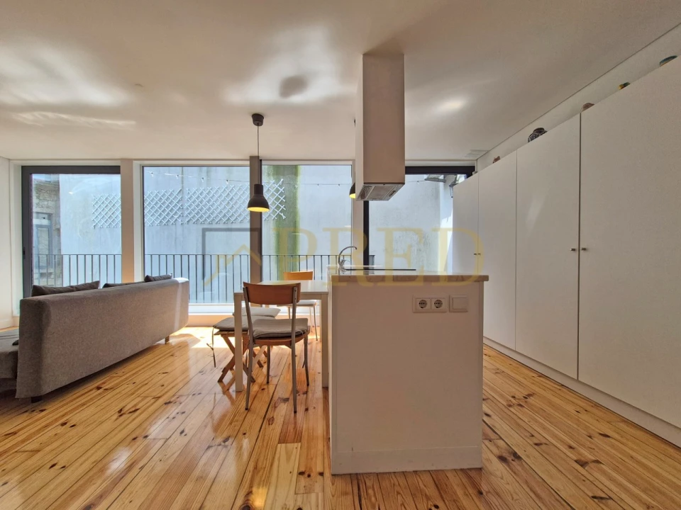 Apartamento T2 para Venda em Cedofeita, Santo Ildefonso, Sé, Miragaia, São Nicolau e Vitória Foto 6